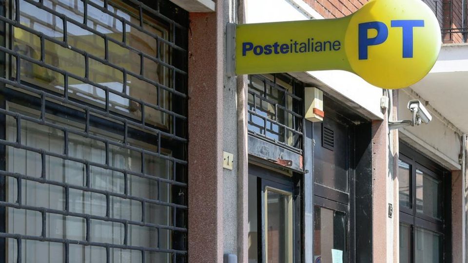 Spi Cgil, Fnp Cil e Uilp Uil: “Aprire gli uffici postali per i pensionati”